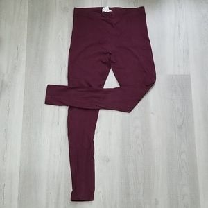 ✨3/10✨ Maroon leggings